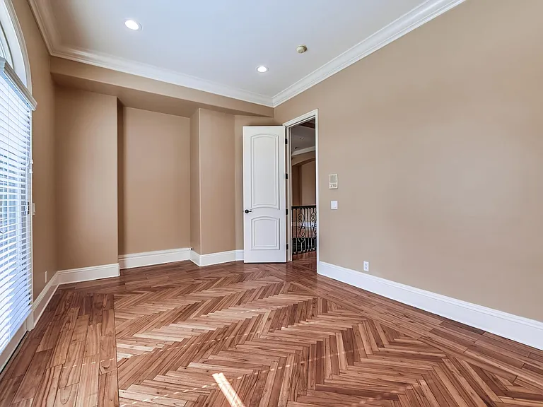 18675 Quail Hill Dr — Photo 37
