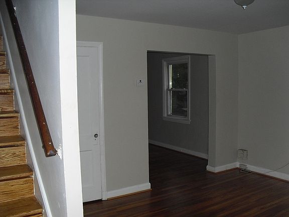 4th image of 2208 S Pollard St