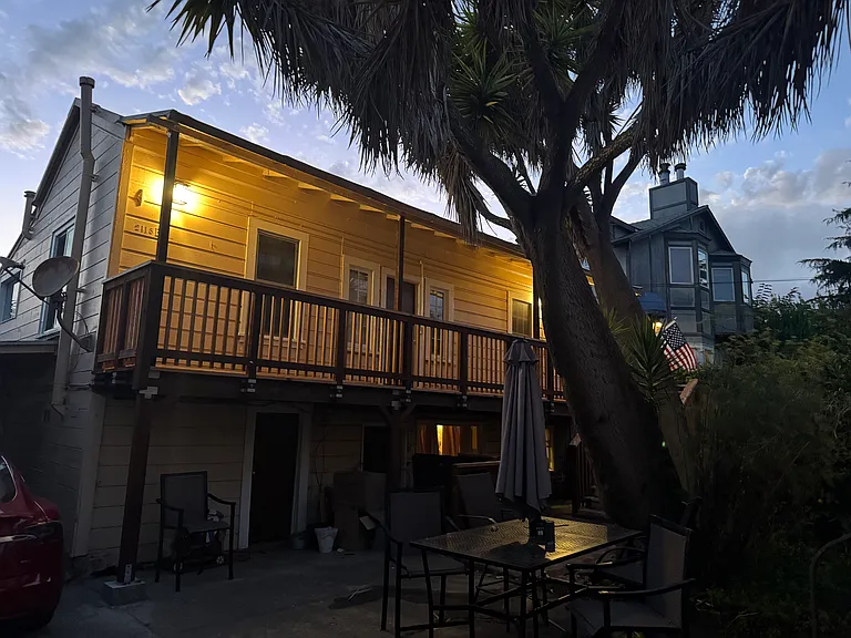 2118 California St #B — Photo 2