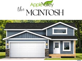 4180 McIntosh Ln, Rapid City, SD 57703