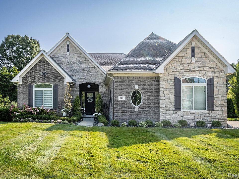 1st image of 9461 Westwood Cir