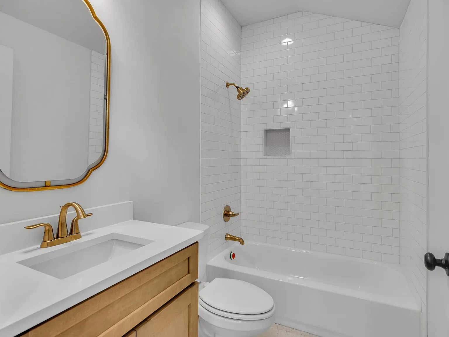 2 bed, 1066 sqft, $1,500 — Photo 4