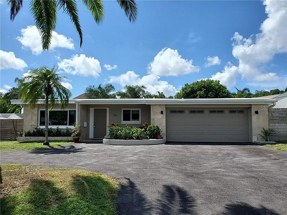 3rd image of 321 Sunny Ln
