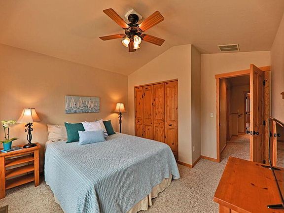 5th image of 835 Ferret Ln