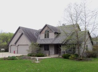 8820 Karow Rd, Twin Lakes, WI 53181