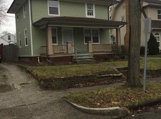 323 W Oakdale Dr, Fort Wayne, IN 46807