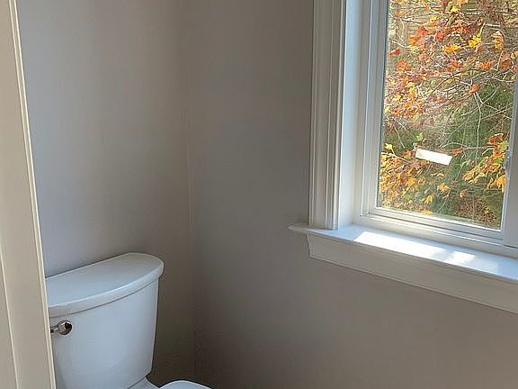 1/2 bath
