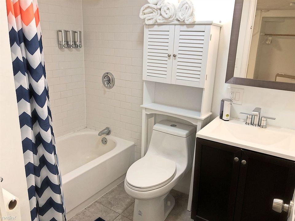 130 West 8th St. #1 Boston (South Boston) Shared Unit Photo