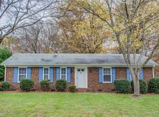 5339 Nestleway Dr, Clemmons, NC 27012