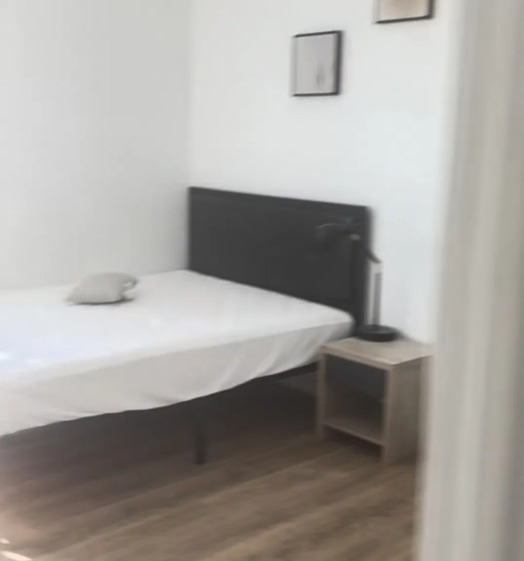 1 bed, 1.5 bath, $875 — Photo 4