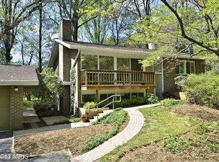 8208 Fenway Rd, Bethesda, MD 20817