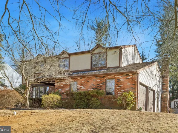 1113 Renee Cir, Feasterville, PA 19053