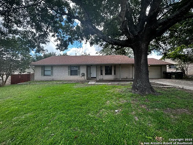 14118 Susancrest Dr