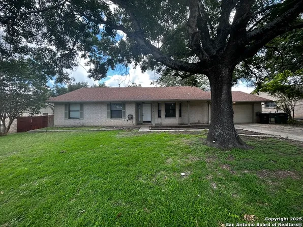 14118 Susancrest Dr, San Antonio, TX 78232