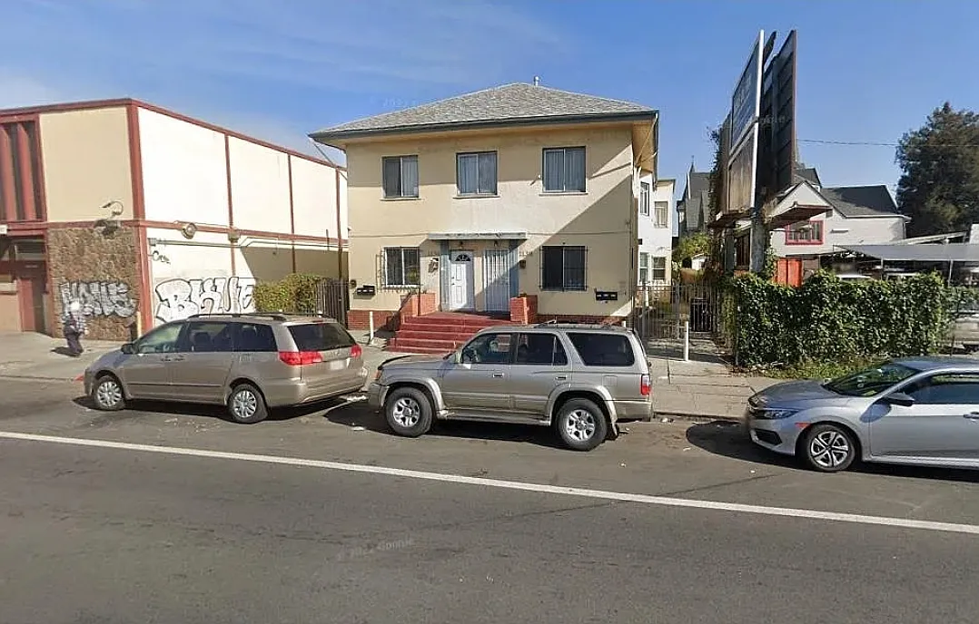 2 bed, $1,800 — Photo 1