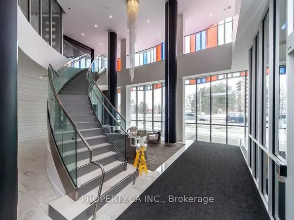 9471 Yonge St, Richmond Hill, ON