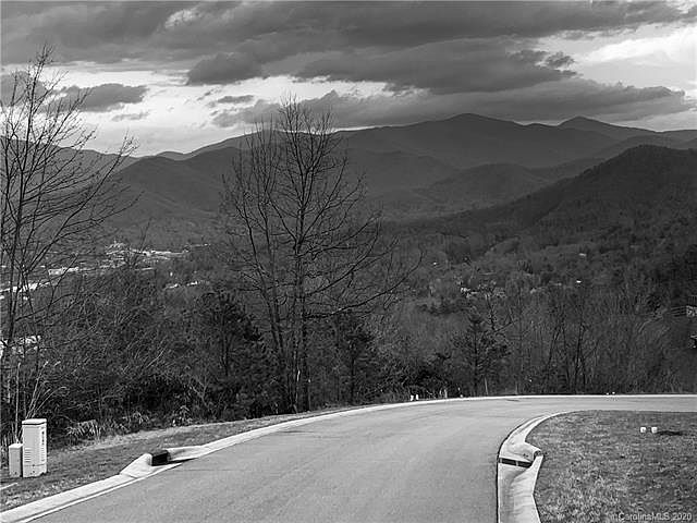 2nd image of 24 Sisters View Dr #169