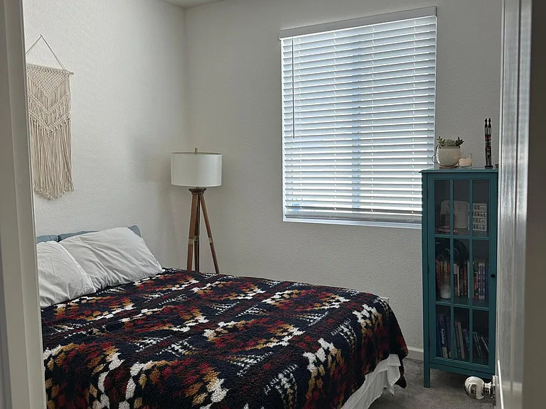 2481 Freestone Dr — Photo 10
