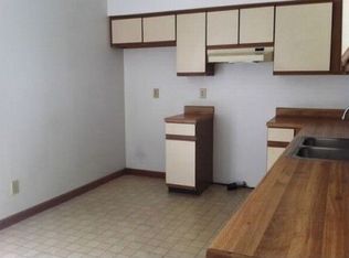13 Saxony Pl, Hampton, VA 23669