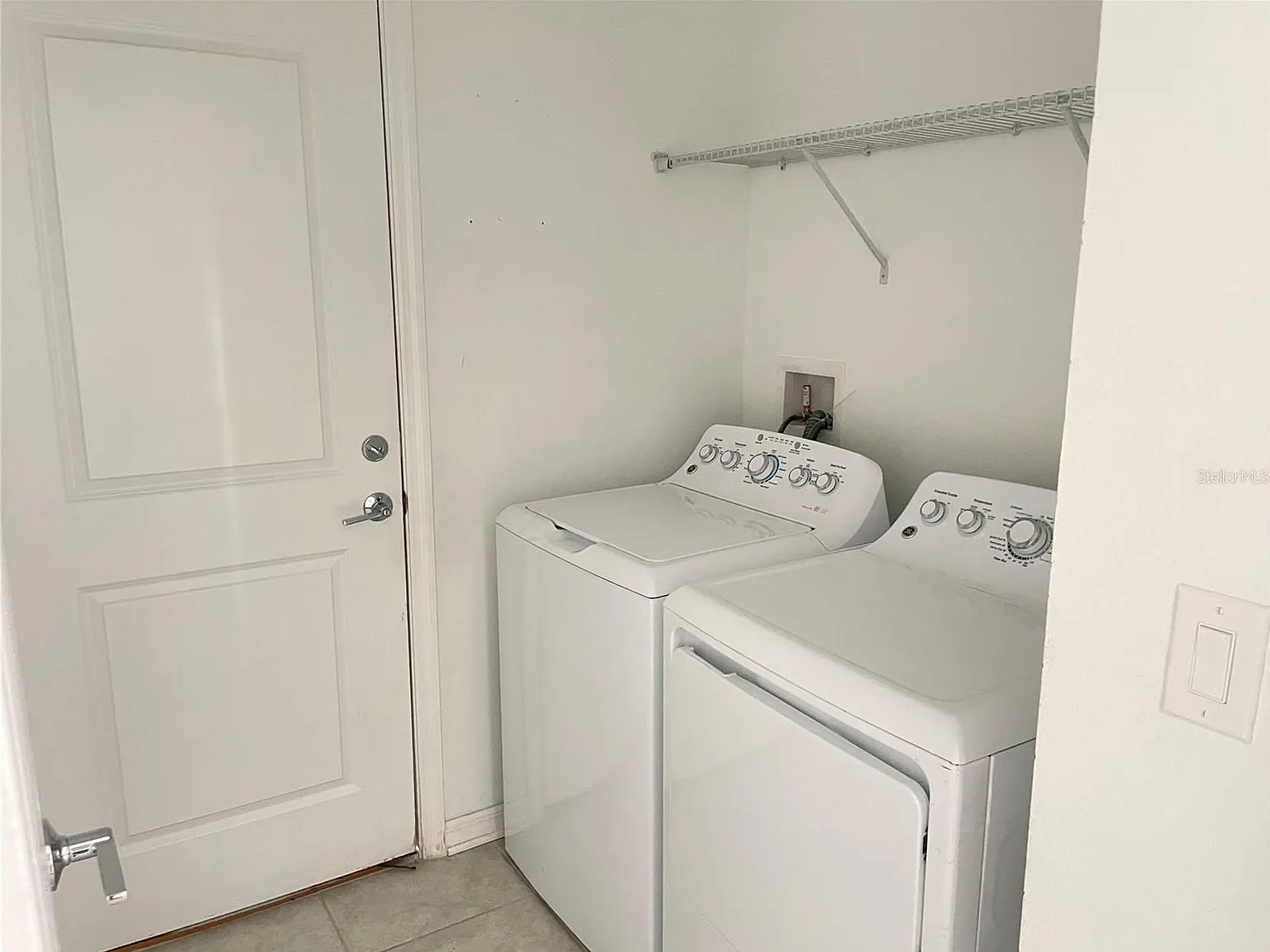 3 bed, 1263 sqft, $2,100 — Photo 4