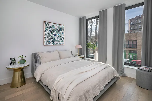 Sold by Compass | media 4