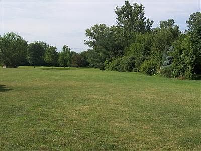 2nd image of 1606 Muirfield Dr