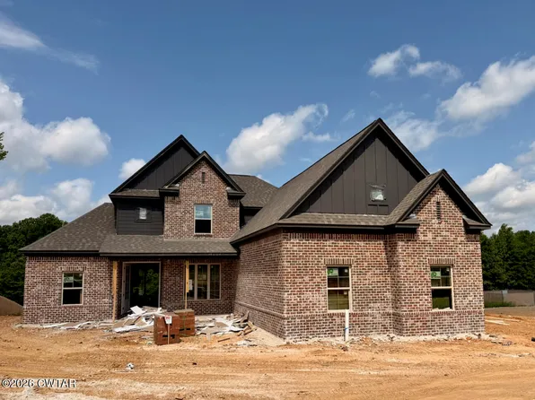 141 Westhaven Pl, Jackson, TN 38305
