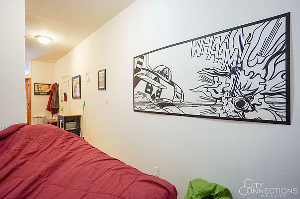 Rented by City Connections Realty | media 19