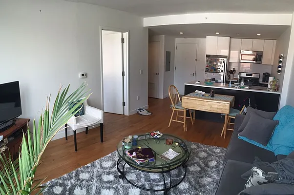 Rented by FirstService Realty (legacy) | media 33