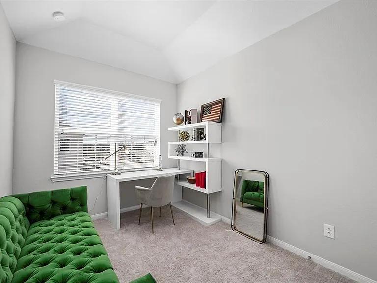 15862 Blair Castle Dr — Photo 10