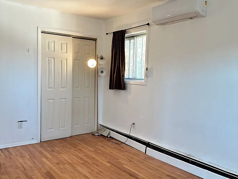 379 Old Town Rd — Photo 18