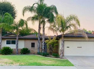 6468 N 7th St, Fresno, CA