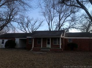 1004 SE 1st St, Pryor, OK 74361
