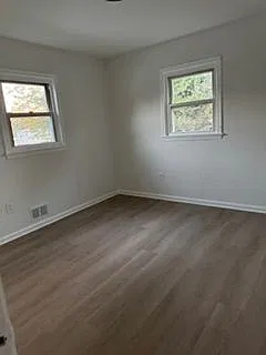 4 bed, 2.0 bath, 936 sqft, $2,500 — Photo 4