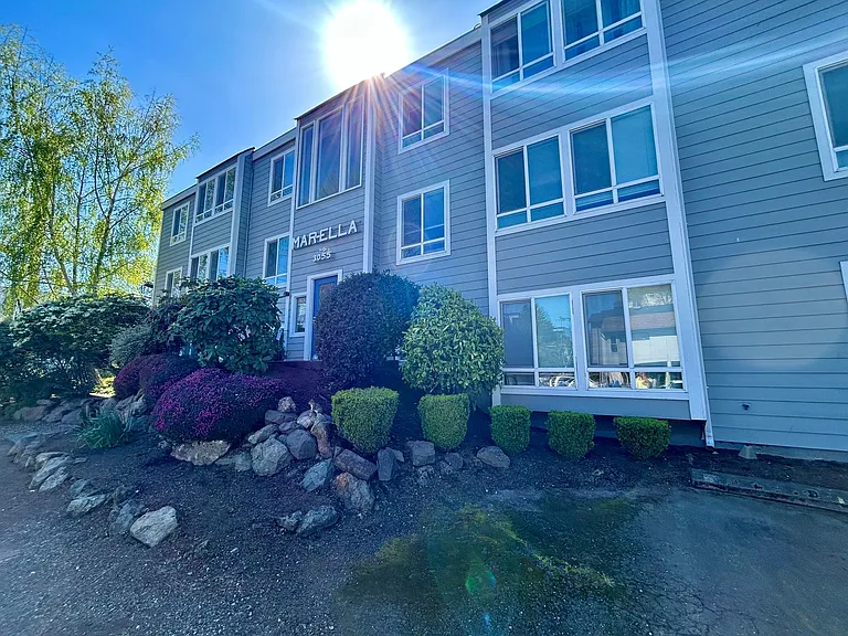 Mar-Ella 10-unit — Photo 18