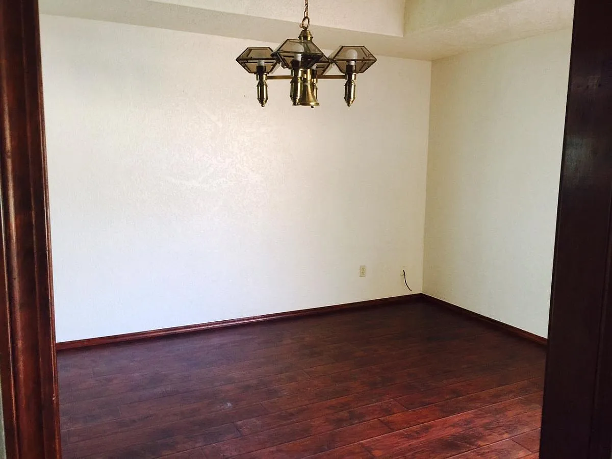 4 bed, 2486 sqft, $2,000 — Photo 3