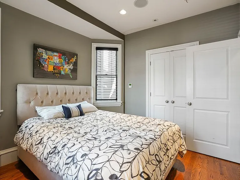 15 Howell St #1 — Photo 15