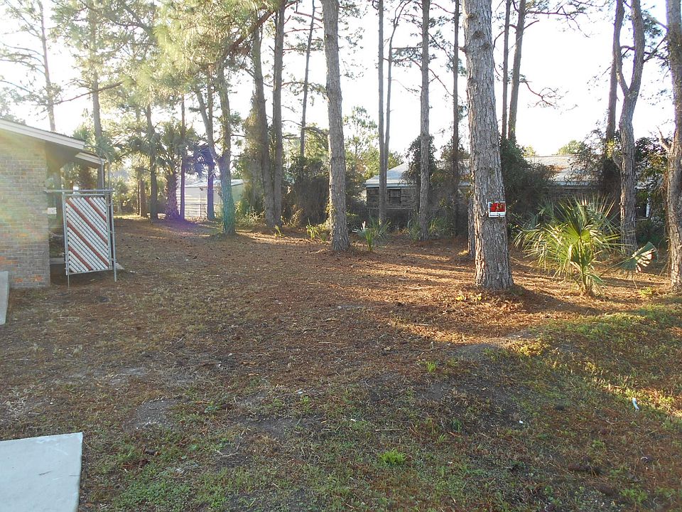 2nd image of 8015 S Lagoon Dr