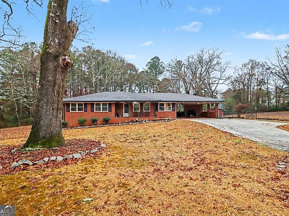 3rd image of 3759 Waldrop Rd