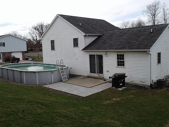 5th image of 933 Sycamore Ln #L-0933