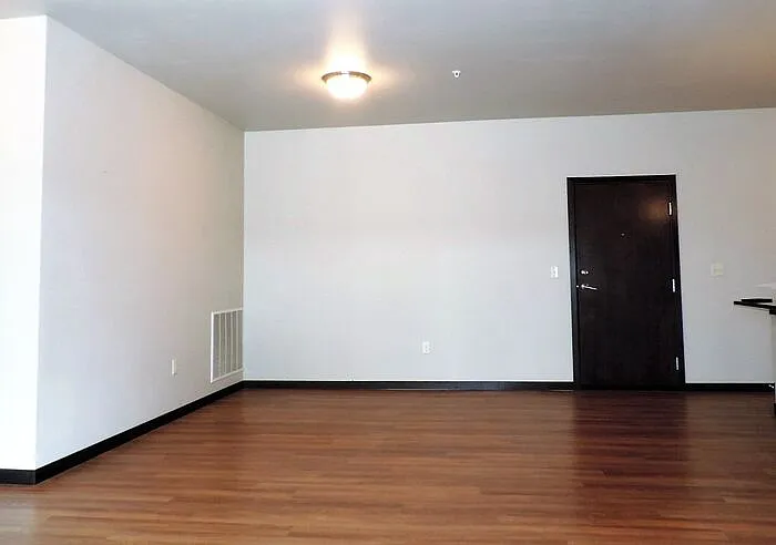 613 N 1st Ave #9 — Photo 7