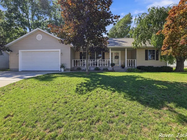 2487 Greenwood St, Muskegon, MI 49441