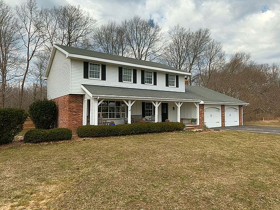 2nd image of 1605 Louise Ln