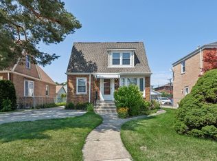 7420 W Winona St, Chicago, IL