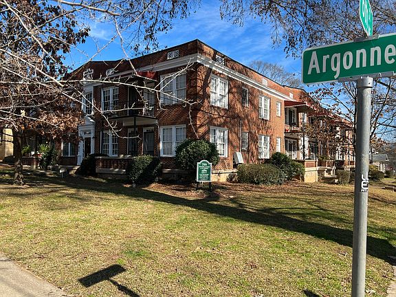 3rd image of 799 Argonne Ave NE #3