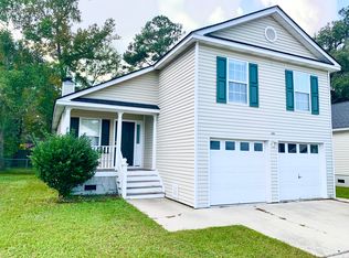 909 Corlis Dr, Charleston, SC 29414