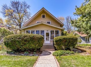 811 Ridgewood Ave, Ames, IA 50010