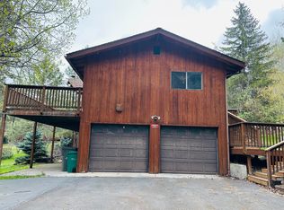 1138 Buck Island Dr, Klamath Falls, OR 97601