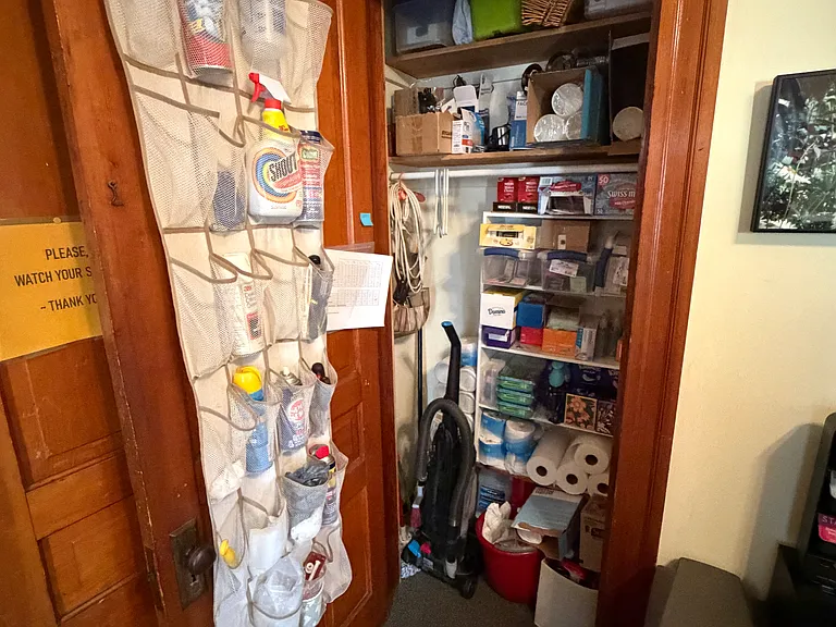 616 E Bloomington St — Photo 21