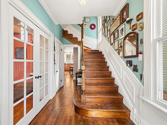 4th image of 5247 N Magnolia Ave